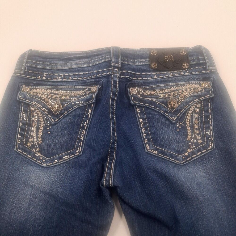 Miss Me JE5651E3R Boot Jeans 27x31 Women Size 27 Rhinestone Embellished Pocket